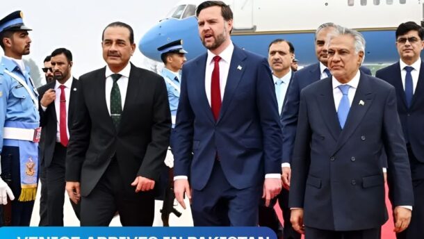 Venice Arrives in Pakistan for Peace Talks with Iran 🌍🤝
